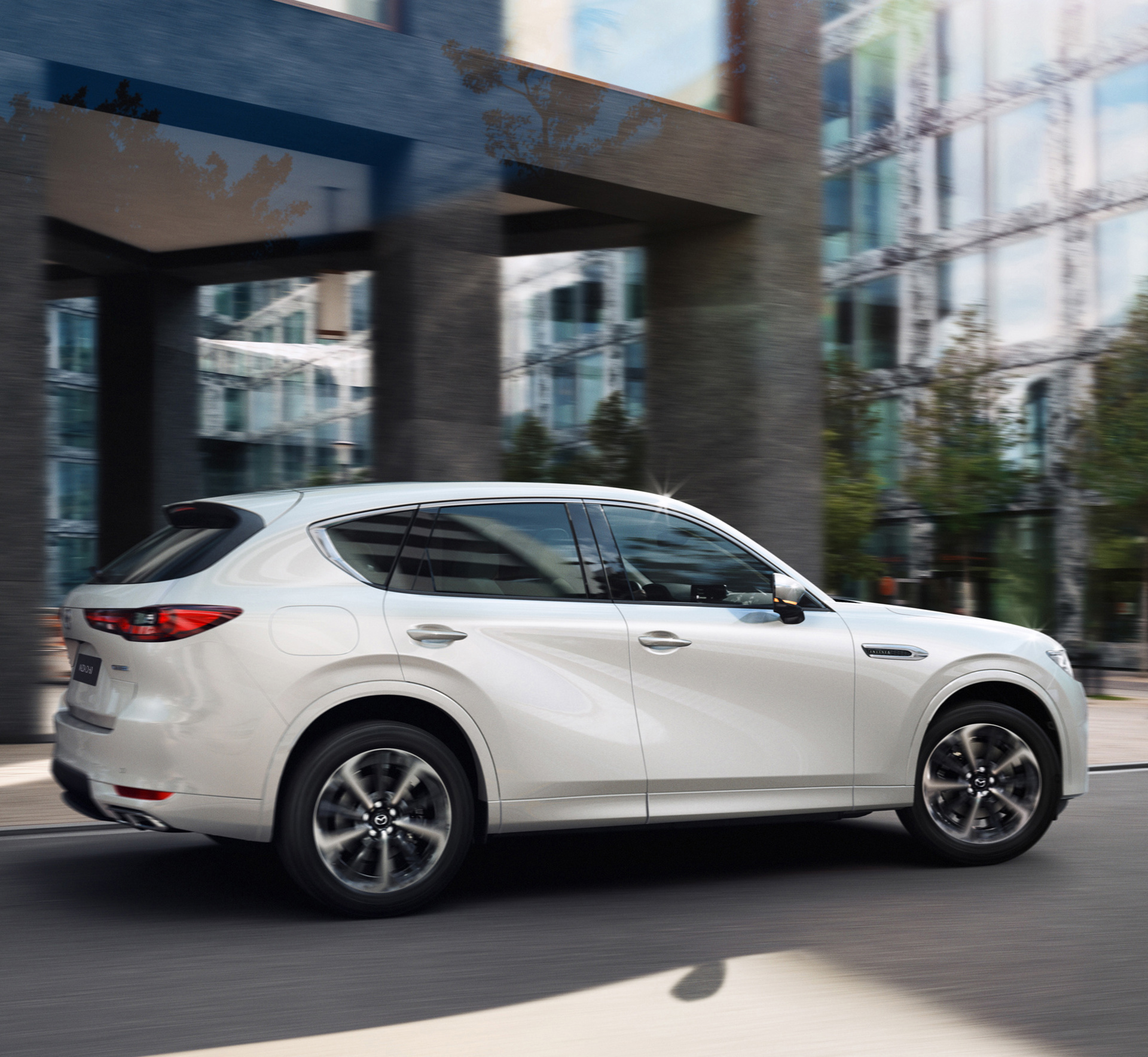 SUV Mewah Noble Toughness & Manifestasi Mazda CX 60